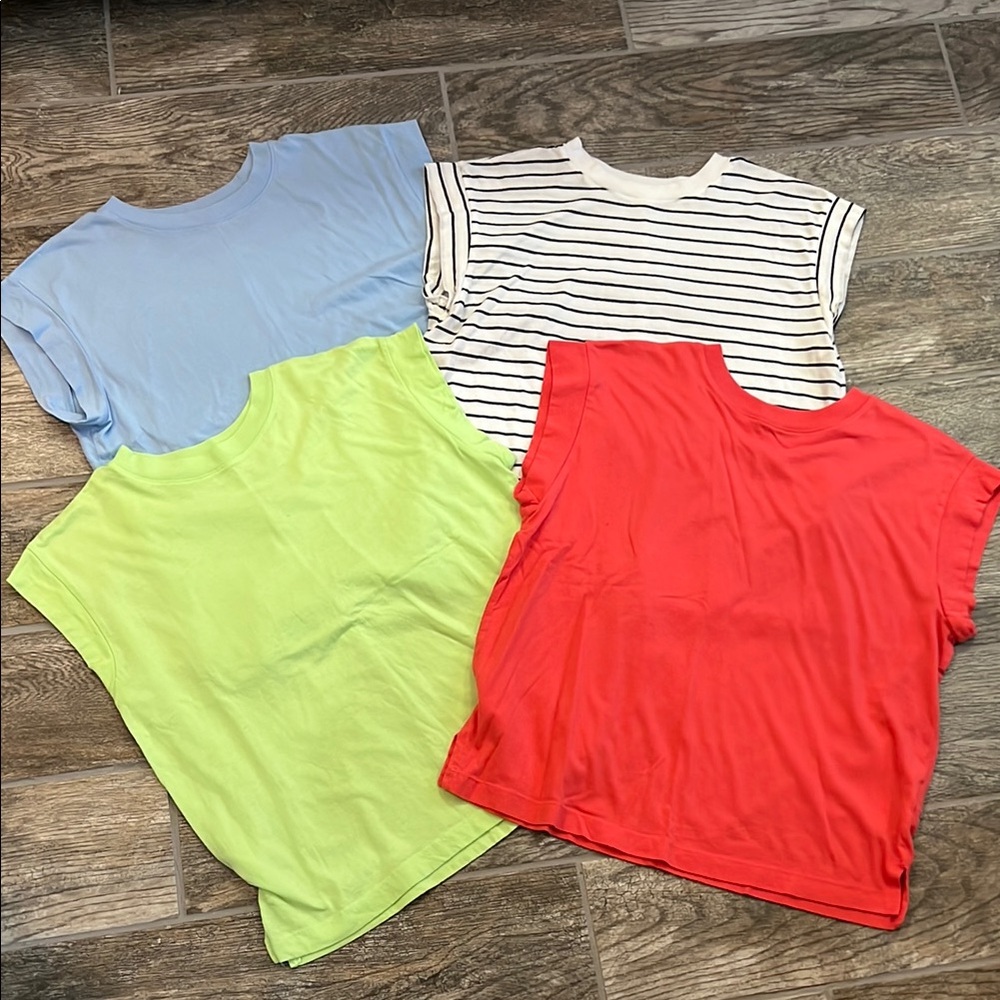 A New Day Target extended shoulder short sleeve t-shirt small pink blue stripe